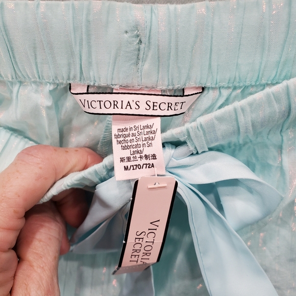 (J) Victoria's Secret Sleep Shorts NWT Size Medium - Picture 6 of 8